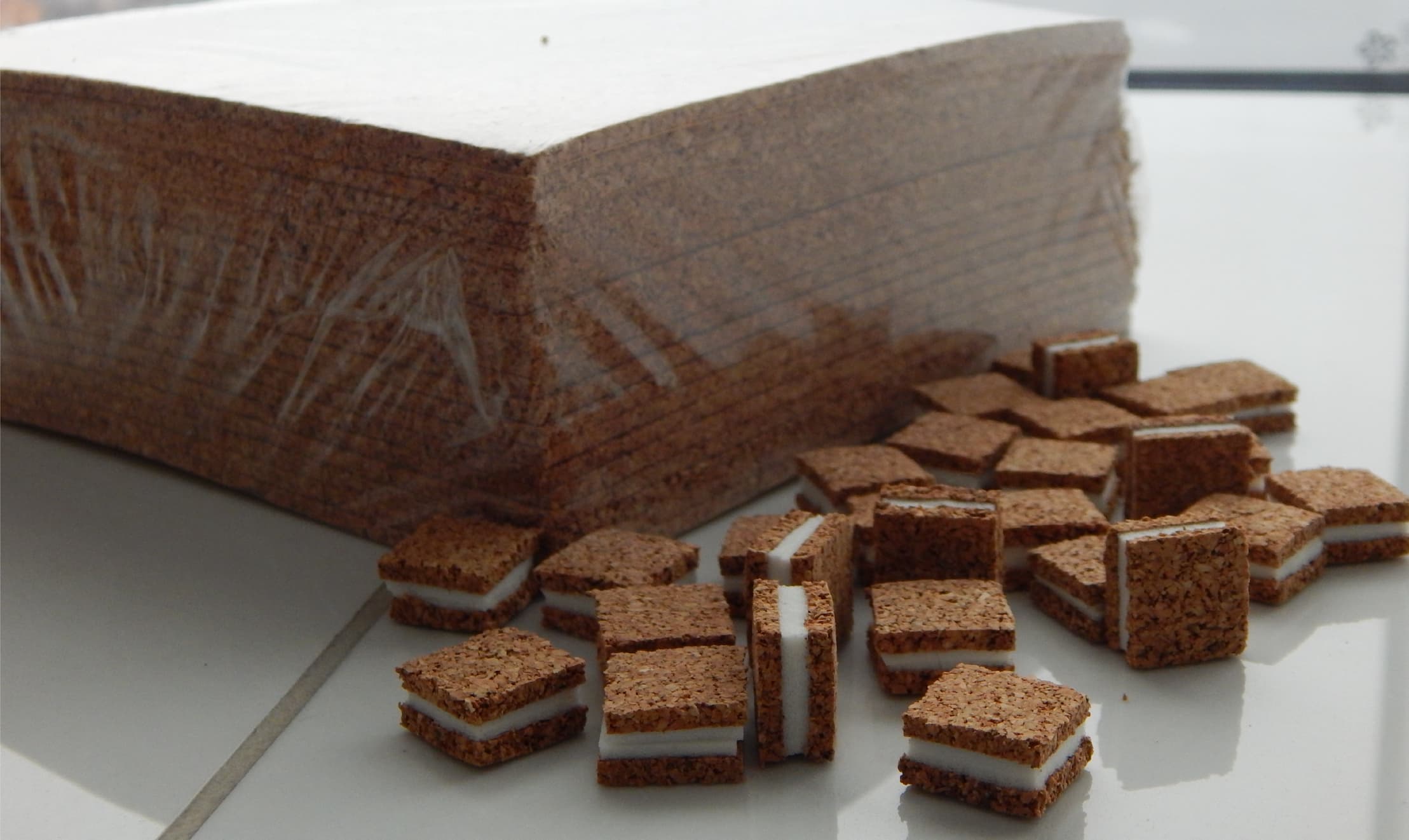SafeGlass Cork Pads